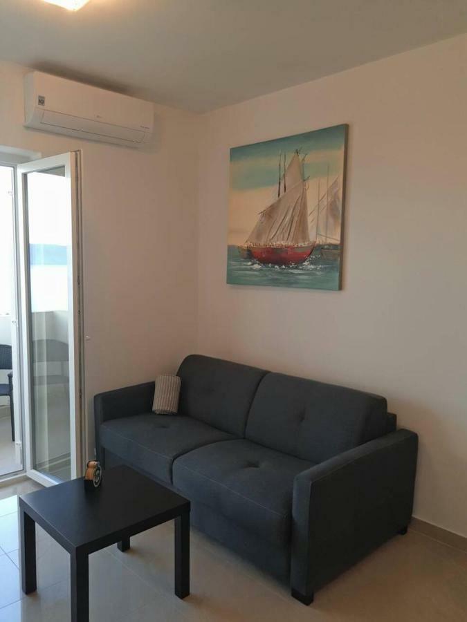 Studio Apartment Novi Vinodolski Luaran gambar